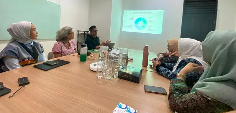 Foto : Salah satu deputi LAN RI saat menyampaikan program kolaborasi kepada pihak Coaching Indonesia.&nbsp;